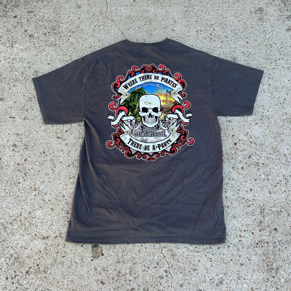 Margaritaville Jimmy Buffett Skull Party Where there be Pirates Shirt M Grey
